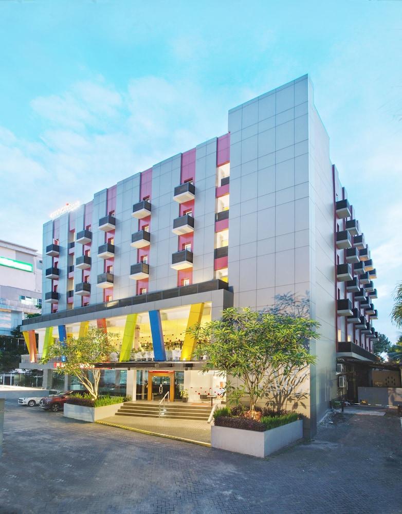 Amaris Hotel Padjajaran Bogor Ngoại thất bức ảnh